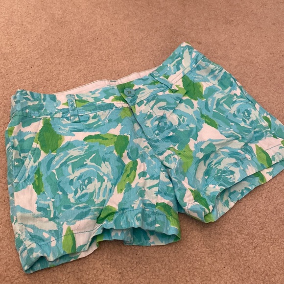 Lilly Pulitzer Callahan Short - Picture 3 of 4